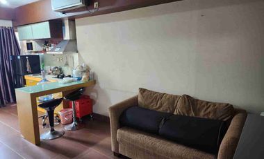 Di jual apartment full furnish 1 kamar tidur lokasi strategis di Menteng atas Jakarta Selatan