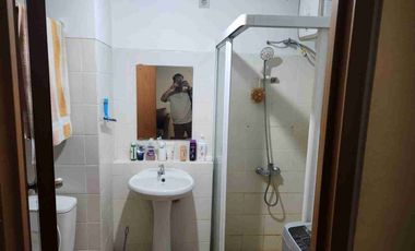 Di jual apartment full furnish 1 kamar tidur lokasi strategis di Menteng atas Jakarta Selatan