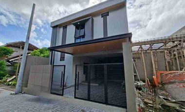 DIJUAL KOST BARU MASIH PROSES FINISHING UTARA PAKUWON MALL CONDONGCATUR SLEMAN