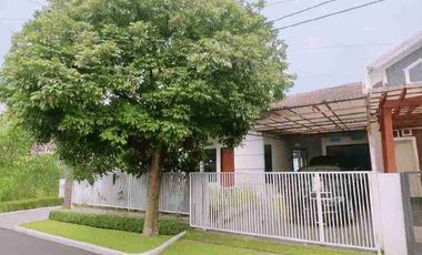 Dijual Murah Rumah+Kolam Renang Di Komplek Soekarno Hatta