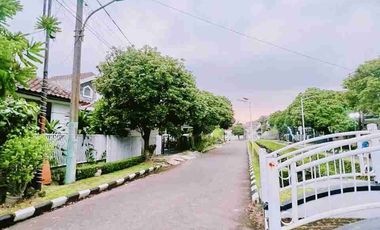 Dijual Murah Rumah+Kolam Renang Di Komplek Soekarno Hatta