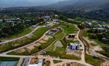 SE VENDE LOTE RUITOQUE BAJO