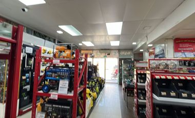 Alquilo local con bodega en Mapasingue de 800m2