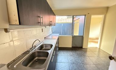 Casa en Arriendo, Amplia á Solo Pasos de Hospital Regional de Temuco