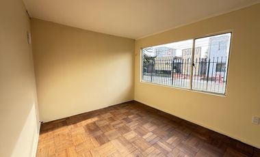 Casa en Arriendo, Amplia á Solo Pasos de Hospital Regional de Temuco