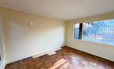 Casa en Arriendo, Amplia á Solo Pasos de Hospital Regional de Temuco