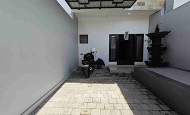 Sale rumah baru 2lt suradipa a yani peguyangan dkt warung mina,subak
