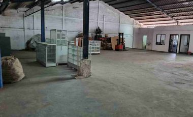 Gudang Siap Pakai Nol Jalan Raya Sedati dekat Bandara Juanda, Tropodo, Betro