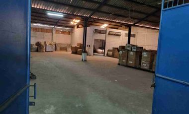 Gudang Siap Pakai Nol Jalan Raya Sedati dekat Bandara Juanda, Tropodo, Betro