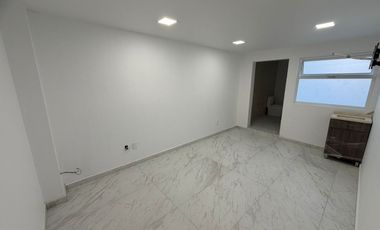 Renta $140,000.00 de Consultorios Médicos frente a Urgencias del Hospital Santa María Chapalita