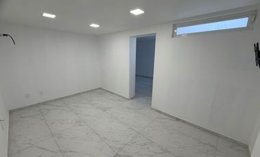 Renta $140,000.00 de Consultorios Médicos frente a Urgencias del Hospital Santa María Chapalita