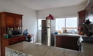 Casa en venta con amplio terreno recámara en planta baja Col plan de ayala