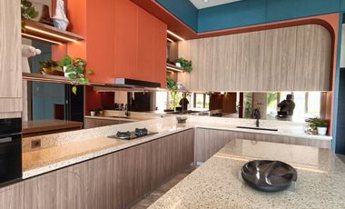 DIJUAL & DISEWAKAN  Rumah 4 Lantai The Chopin Signature, Golf Island, PIK