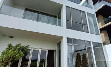 DIJUAL & DISEWAKAN  Rumah 4 Lantai The Chopin Signature, Golf Island, PIK