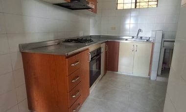 SE ARRIENDA HERMOSO APARTAMENTO DUPLEX EN PROVENZA