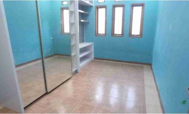 Dijual Rumah Dua lantai di Cimunuk Bandung.