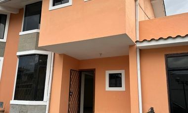 CASA EN VENTA CONJUNTO PRIVADO SECTOR SAN GABRIEL VALLE DE LOS CHILLOS