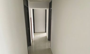 SE ARRIENDA APARTAMENTO DE 3 HABITACIONES