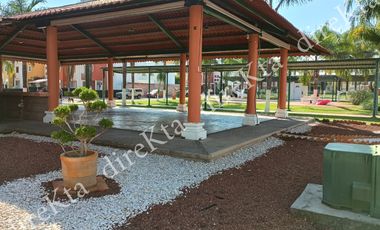Casa dos plantas, Privada La GUITARRILLA, San Juan del Rio, QRO, A OFERTAR, solo Contado
