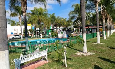 Casa dos plantas, Privada La GUITARRILLA, San Juan del Rio, QRO, A OFERTAR, solo Contado