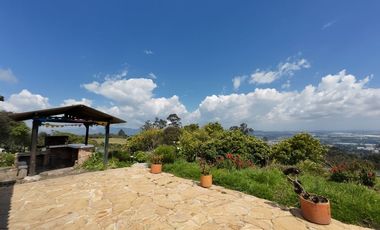 VENDO FINCA EN EL ROSAL