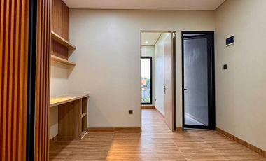 Cluster kamar 4 japanese limo depok