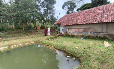 MURAH vila rumah sejuk asri  luas728/75 harga 475jt di pinggir jalan di Parakan muncang