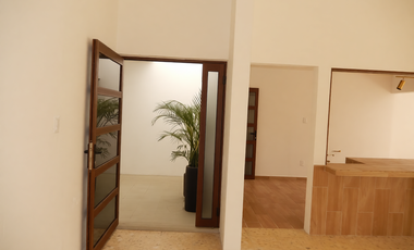 CASA EN UN NIVEL REMODELADA