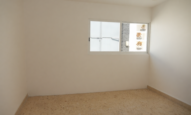 CASA EN UN NIVEL REMODELADA