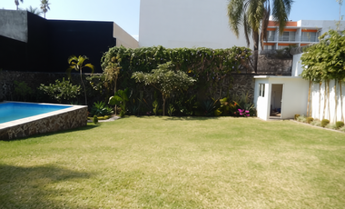 CASA EN UN NIVEL REMODELADA