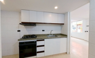 Venta De Acogedor Apartamento En La Localidad De Kenndey, Cerca A Hipotecho Occidental