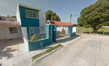CASA EN VENTA EN FRACCIONAMIENTO PARAÍSO SALAGUA, MUNICIPIO MANZANILLO, COLIMA.