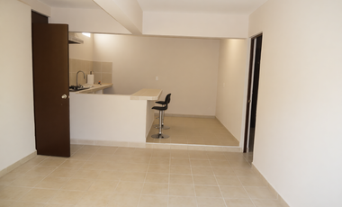 CASA REMODELADA EN 2 NIVELES EN ESQUINA