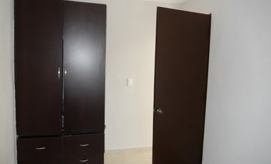 CASA REMODELADA EN 2 NIVELES EN ESQUINA