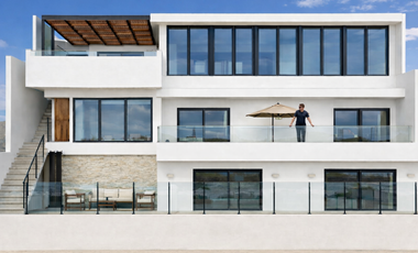 CASA CON VISTA AL MAR EN PUERTO NUEVO