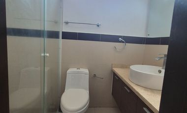 Casa en renta en Zona Real a 1 minuto de Real Center