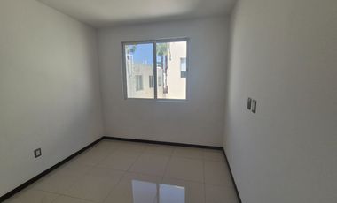 Casa en renta en Zona Real a 1 minuto de Real Center