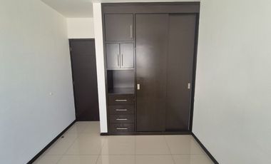 Casa en renta en Zona Real a 1 minuto de Real Center