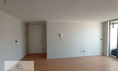 Dpto. 2 Dorm / 2 Baños / 1 Est.- Calle García Reyes, Comuna de Santiago.-