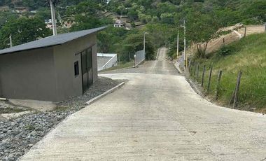 lote en venta Sopetran en unidad cerrada.