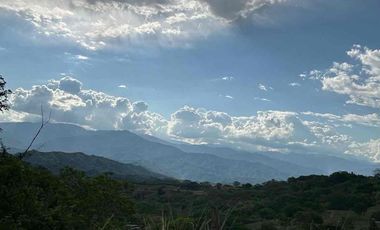 lote en venta Sopetran en unidad cerrada.