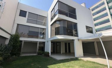 Jardines en la Montaña, residencia en renta