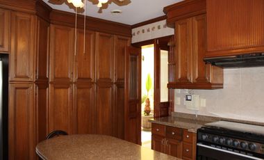 Maravillosa Casa en Venta en Bosques de La Herradura.