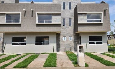 CASA EN VENTA EN CONJUNTO URBANO VILLAS XALTIPA II CUAUTITLAN