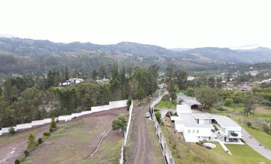 Terreno en venta en Azogues, en Javier Loyola