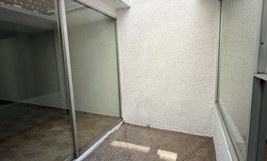 CASA EN VENTA IDEAL PERSONA MAYOR!!