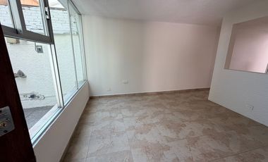 CASA EN VENTA IDEAL PERSONA MAYOR!!