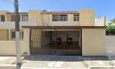 VENTA DE HERMOSA CASA A BAJO VALOR COMERCIAL UBICADO EN C. CHERNA, COL. COSTA DE ORO, C.P. 94299, VERACRUZ, VER.