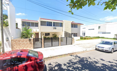 VENTA DE HERMOSA CASA A BAJO VALOR COMERCIAL UBICADO EN C. CHERNA, COL. COSTA DE ORO, C.P. 94299, VERACRUZ, VER.