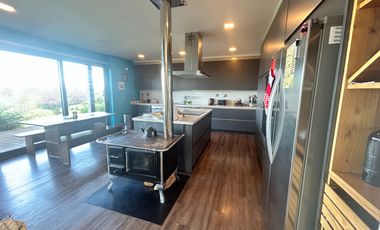 EN VENTA 2 CASAS EN EXCLUSIVO CONDOMINIO DE PUERTO VARAS